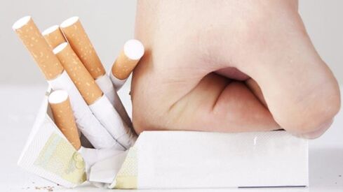 Sudden cessation of smoking, causing disturbances in the functioning of the body